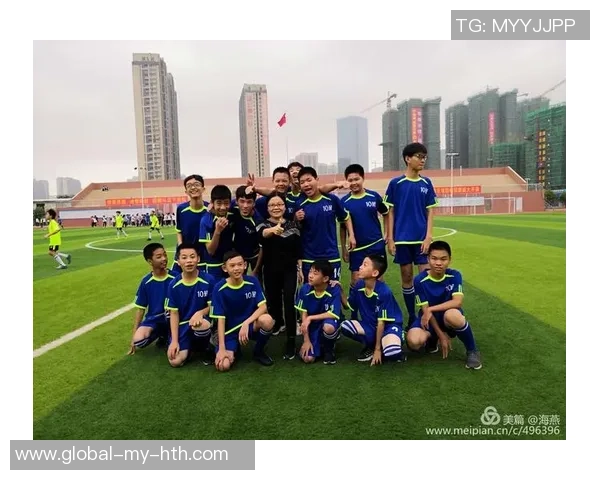 实况足球2010游戏全攻略让你在绿茵场上尽显风采的技巧与心得分享